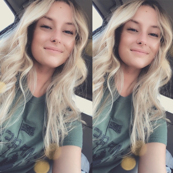 Meet your Posher, Corey - Picture 1 of 2